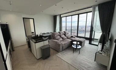 For rent 2 bedrooms condo in Khlong San, Bangkok
