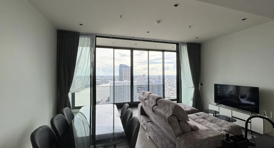 Wohnung zur Miete mit 2 Zimmer in Khlong San, Bangkok