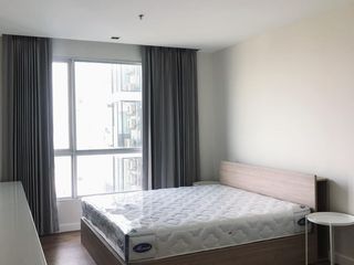For rent 2 bedrooms condo in Thon Buri, Bangkok