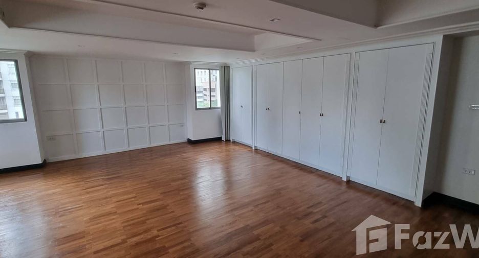 Condo en alquiler de 4 habitaciones en Watthana, Bangkok