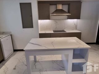 For rent 4 bedrooms condo in Watthana, Bangkok