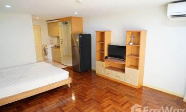 For rent スタジオ condo in Bang Rak, Bangkok