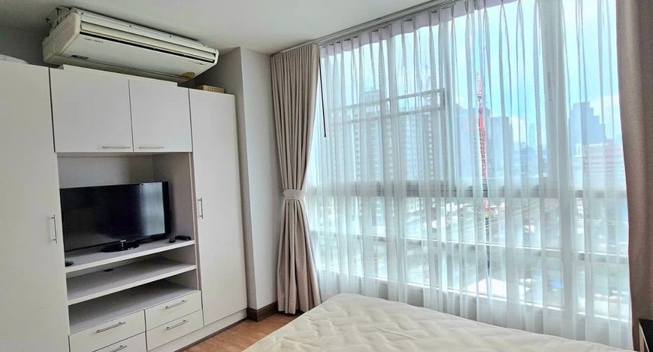For rent 2 bedrooms condo in Ratchathewi, Bangkok