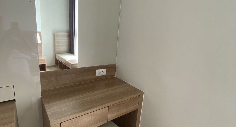 Condo en alquiler de 1 habitaciones en Sathon, Bangkok