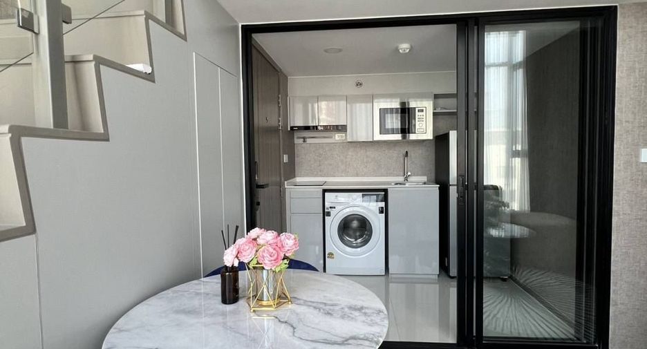Condo en alquiler de 2 habitaciones en Khlong Toei, Bangkok