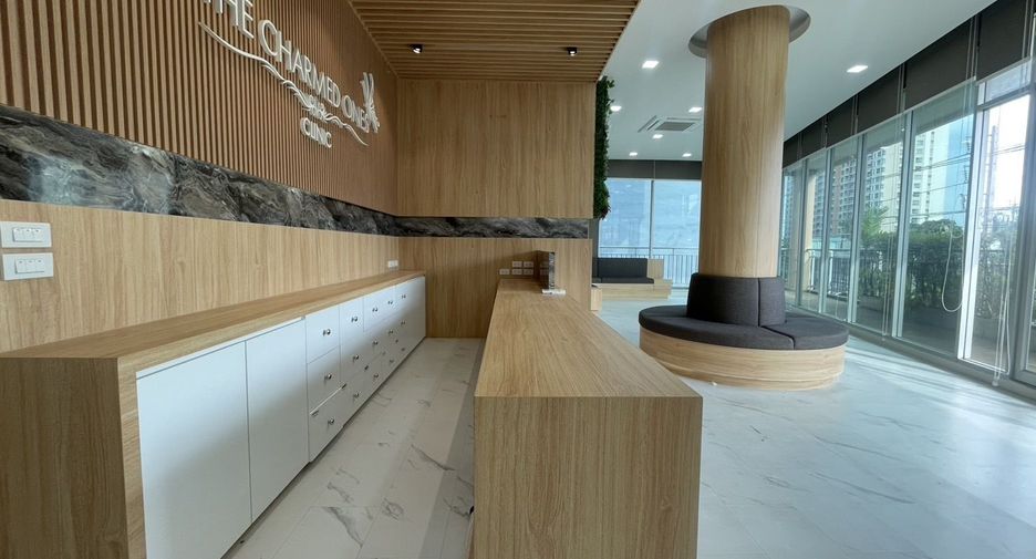 For rent retail Space in Bang Na, Bangkok