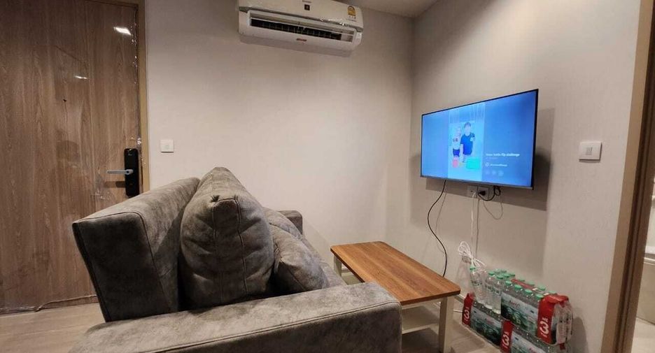 For rent 2 bedrooms condo in Thon Buri, Bangkok