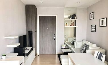 For rent studio condo in Khlong San, Bangkok