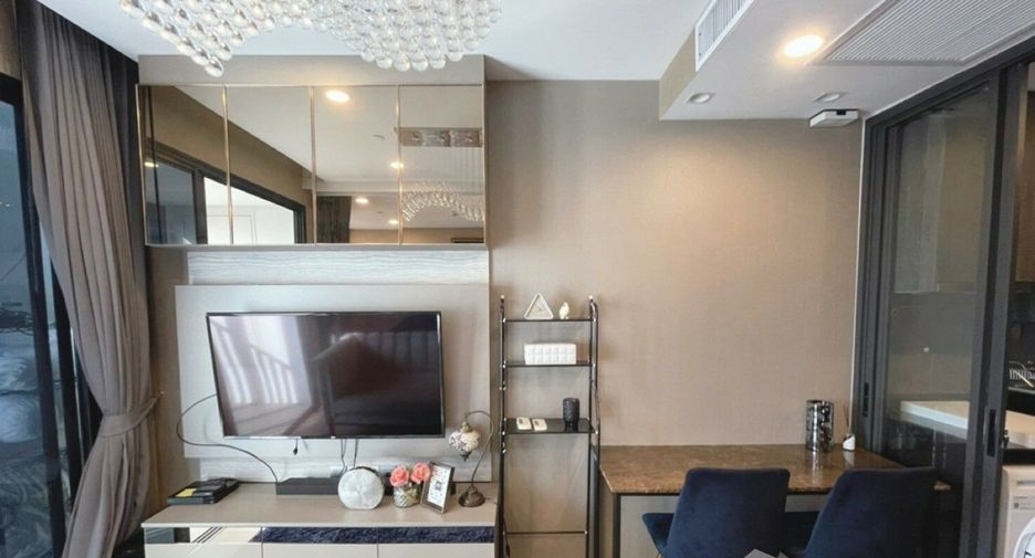 For rent 1 bed condo in Bang Rak, Bangkok