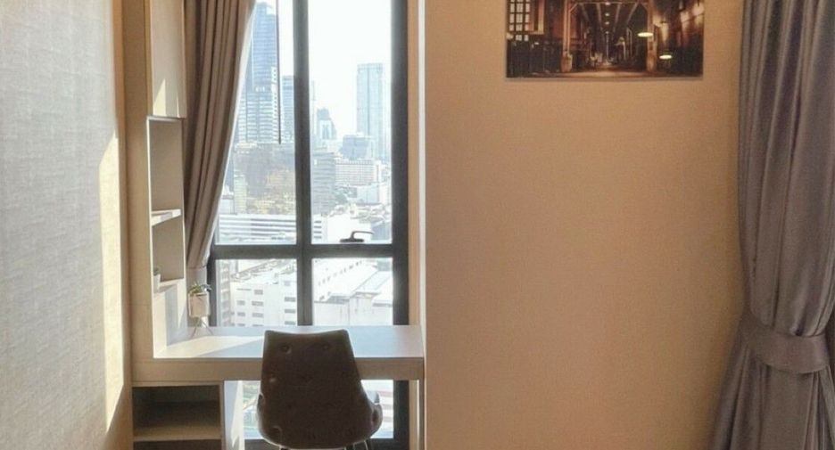 For rent 1 bed condo in Bang Rak, Bangkok