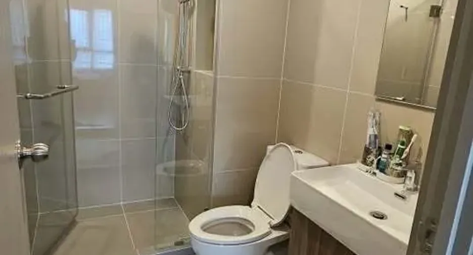 For rent 1 bed condo in Bang Kapi, Bangkok