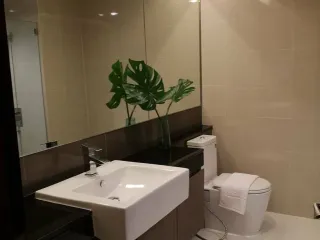 For rent 3 ベッドルーム condo in Pathum Wan, Bangkok