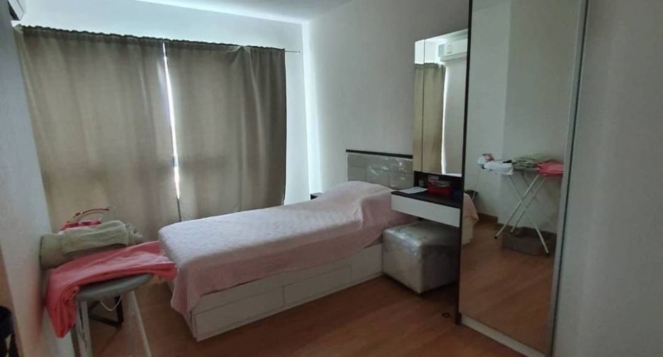 For rent 2 bedrooms condo in Chatuchak, Bangkok