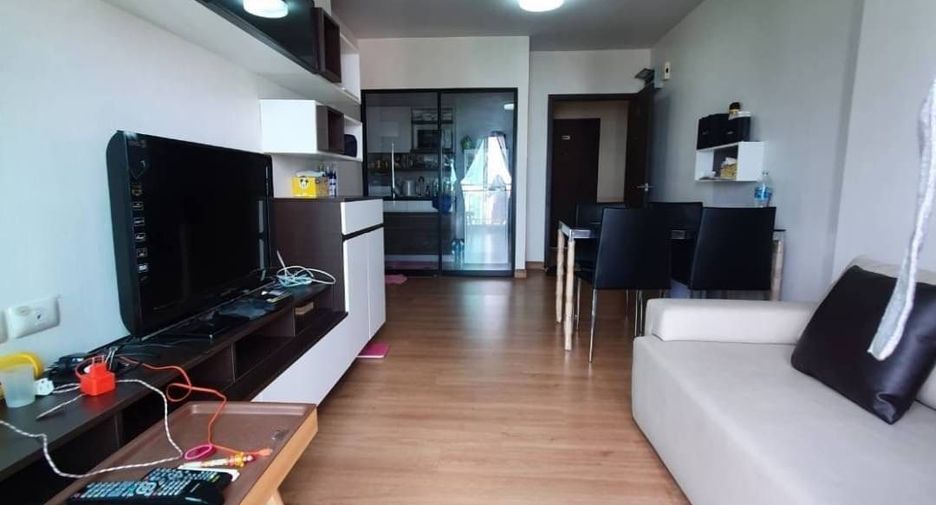 For rent 2 bedrooms condo in Chatuchak, Bangkok