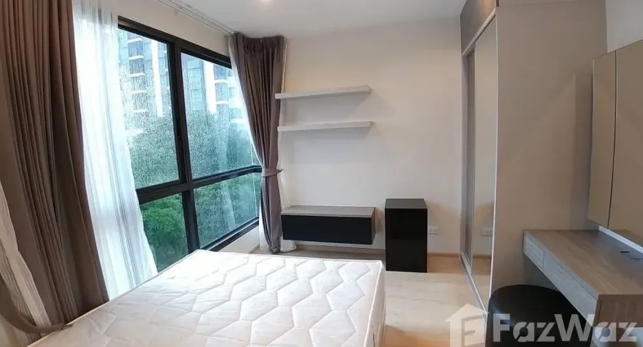 For rent 2 bedrooms condo in Thon Buri, Bangkok