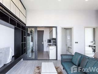 For rent 2 bedrooms condo in Phra Khanong, Bangkok