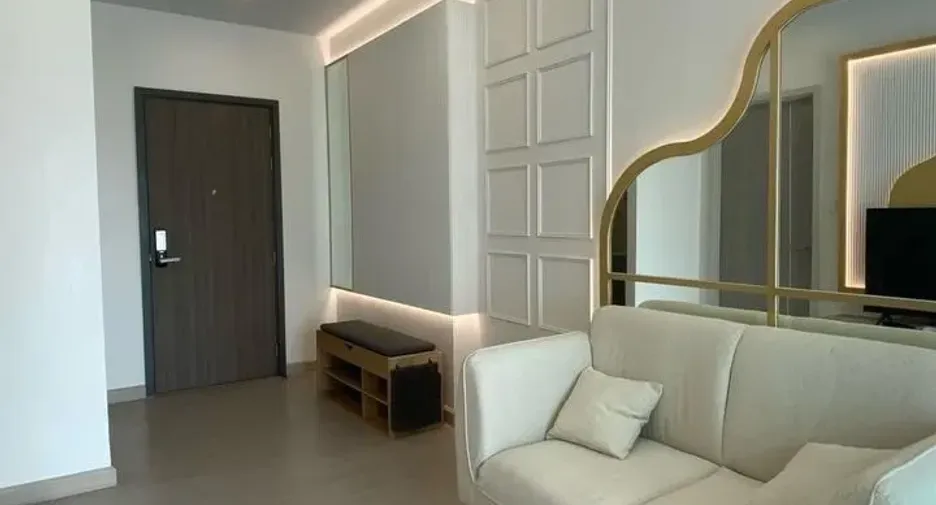 For rent 1 bed condo in Bang Rak, Bangkok