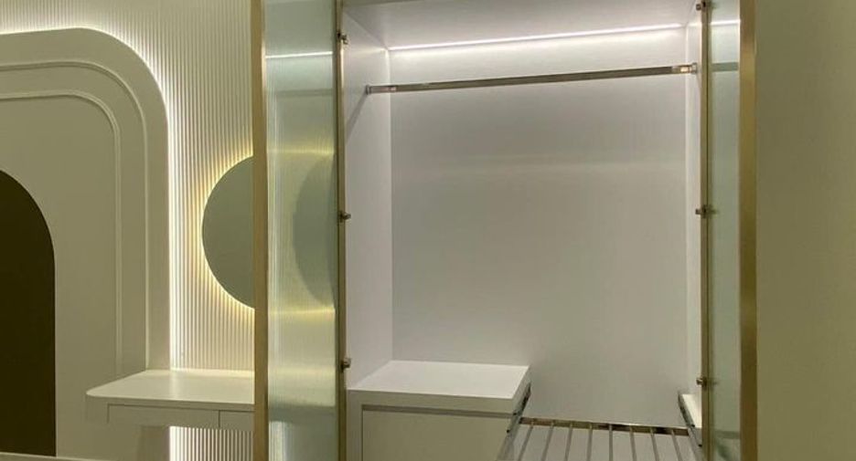 For rent 1 bed condo in Bang Rak, Bangkok