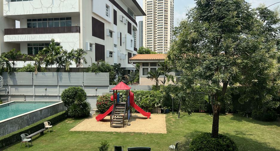 Condo en alquiler de 2 habitaciones en Watthana, Bangkok