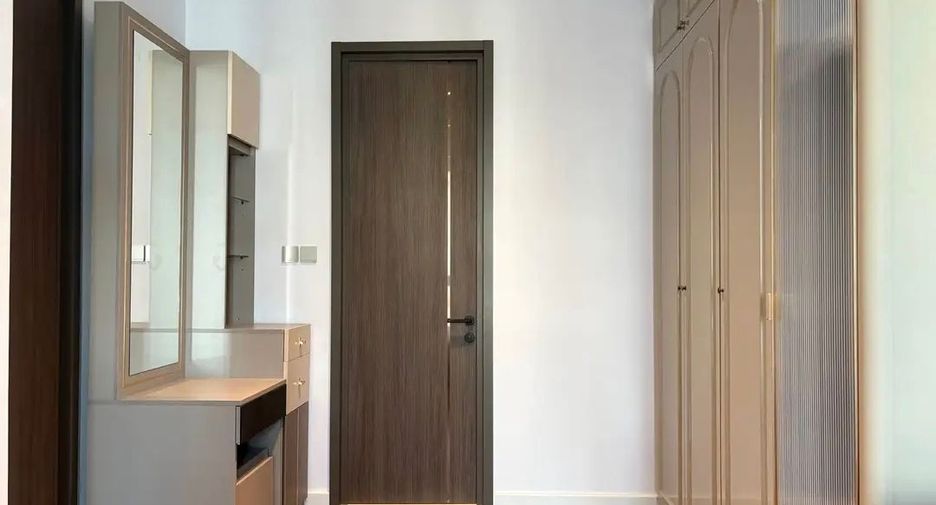 For rent 1 bed condo in Sathon, Bangkok