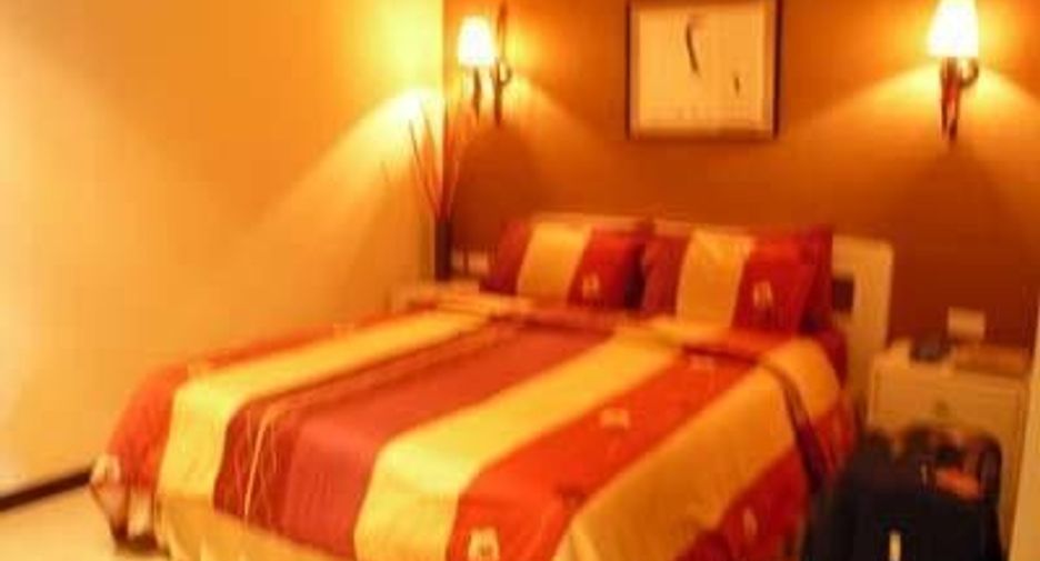 For rent 2 bedrooms condo in Khlong Toei, Bangkok