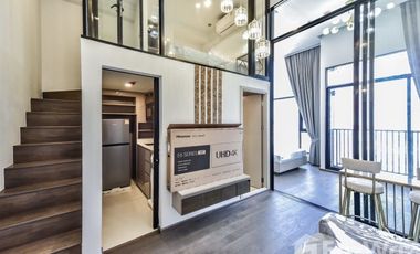 Condo en alquiler de 2 habitaciones en Ratchathewi, Bangkok