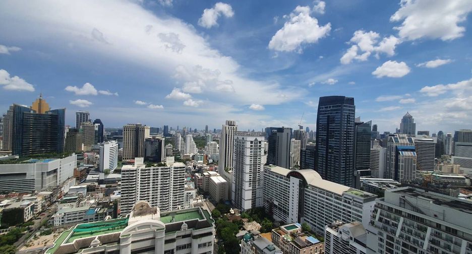 Condo en alquiler de 2 habitaciones en Watthana, Bangkok