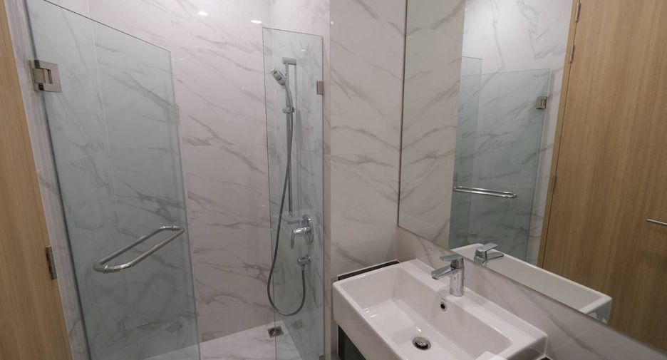 Condo en alquiler de 2 habitaciones en Watthana, Bangkok