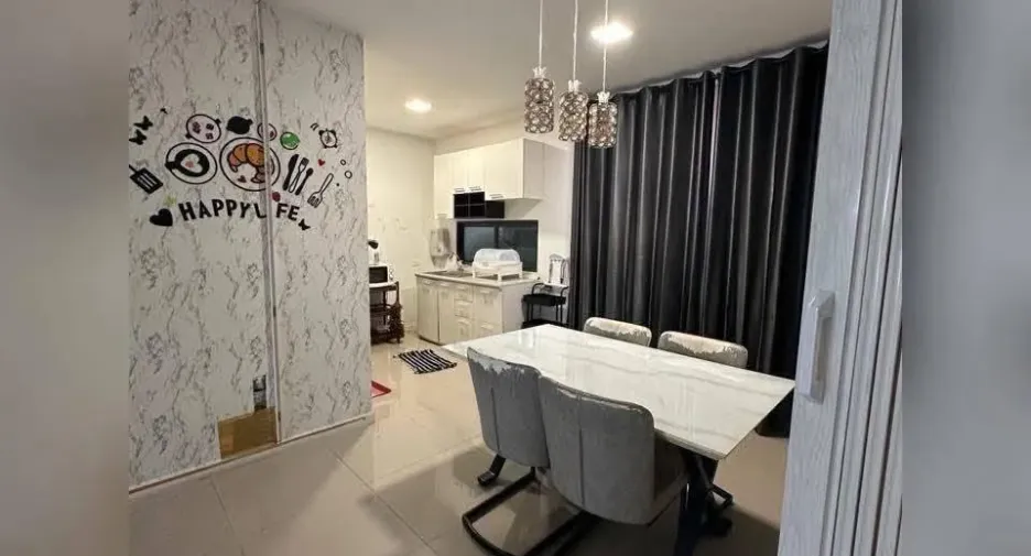 For rent 3 bedrooms townhouse in Bang Phli, Samut Prakan