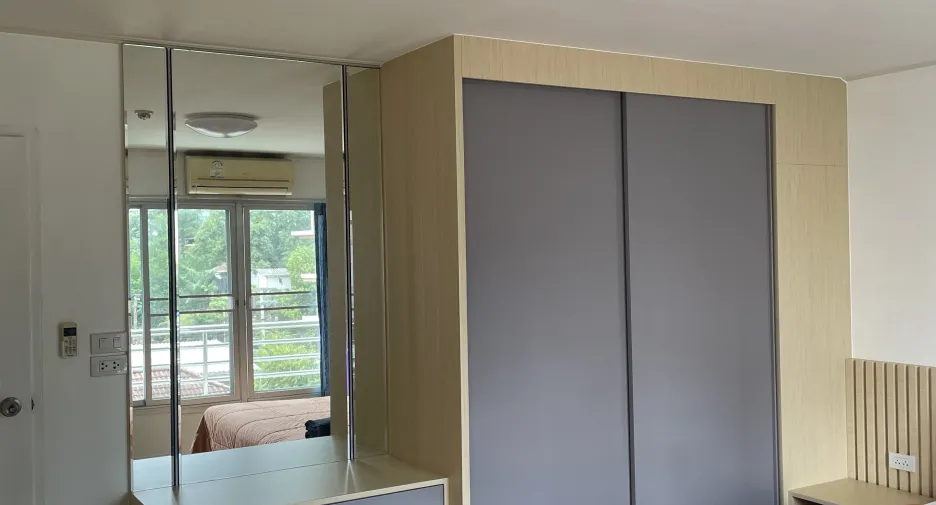 Apartment zur Miete mit 2 Zimmer in Khlong Toei, Bangkok