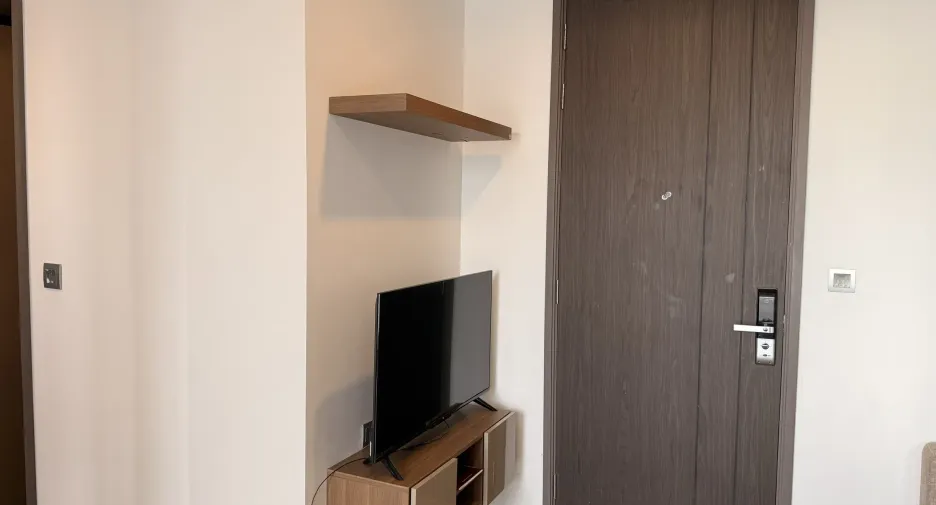 For rent studio condo in Bang Rak, Bangkok