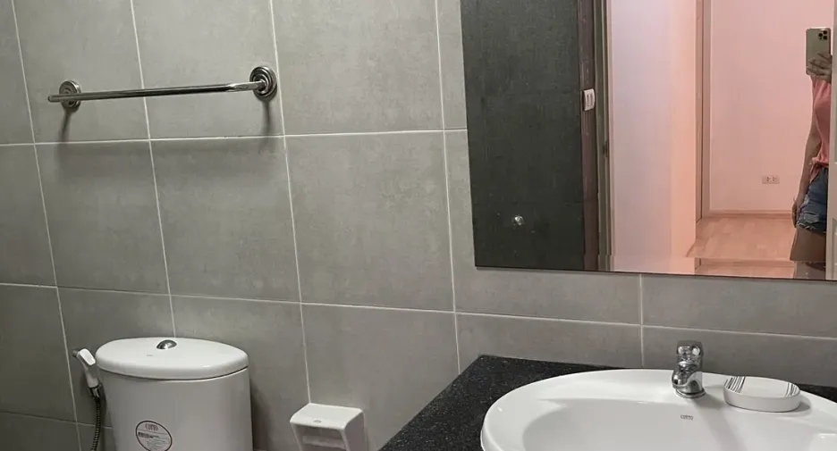 For rent 3 bedrooms townhouse in Lat Phrao, Bangkok