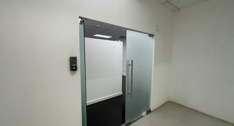 Büro zur Miete in Watthana, Bangkok