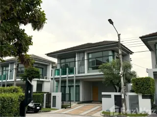 出租 3 卧室 独立屋 在 Bang Kapi, 曼谷
