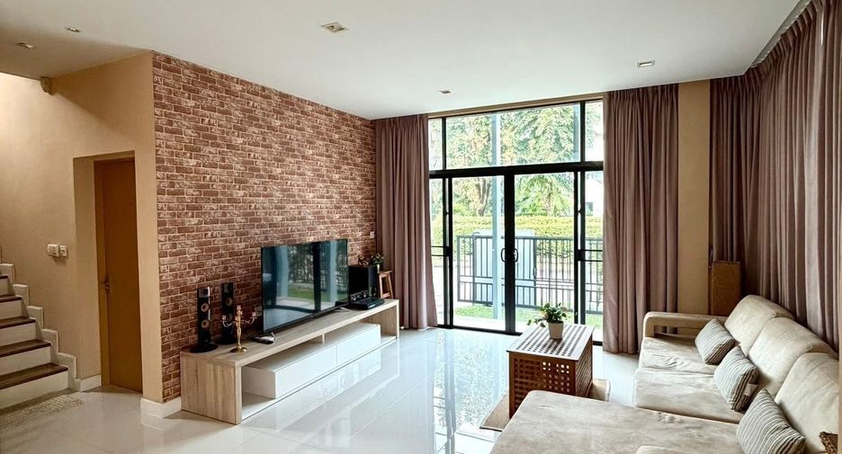 ให้เช่า 3 ห้องนอน บ้านเดี่ยว ใน บางกะปิ, กรุงเทพฯ
