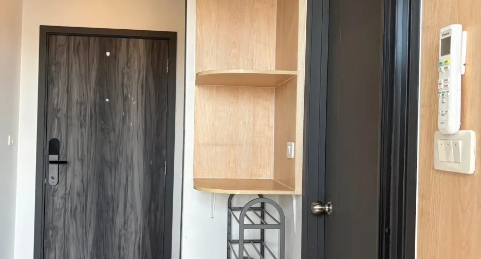 For rent 2 bedrooms condo in Bang Na, Bangkok