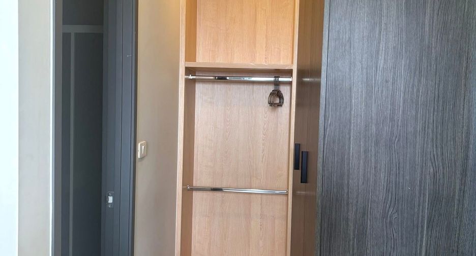 For rent 2 bedrooms condo in Bang Na, Bangkok