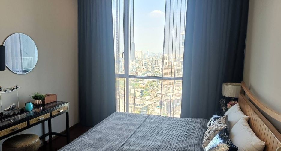 For rent 2 bedrooms condo in Watthana, Bangkok