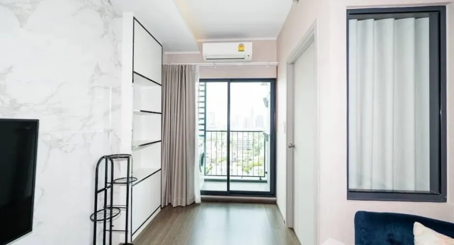 For rent 1 bed condo in Phra Khanong, Bangkok
