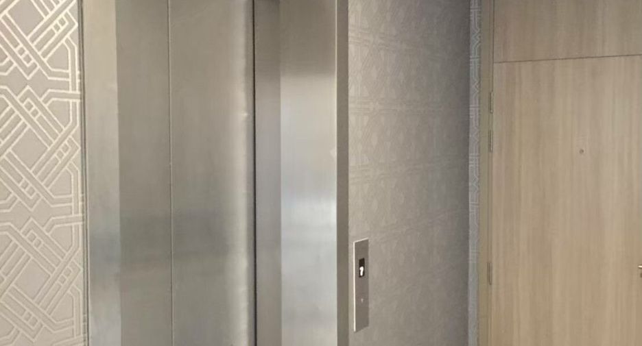 Wohnung zur Miete mit 1 Zimmer in Pathum Wan, Bangkok