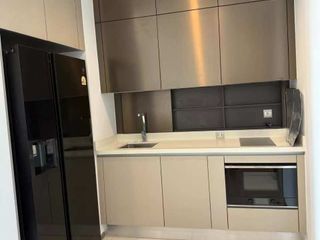 Аренда 2 спальни кондо в Ратчатхещи, Бангкок