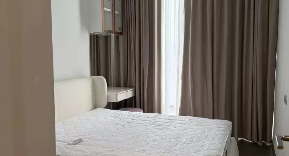For rent 2 bedrooms condo in Ratchathewi, Bangkok