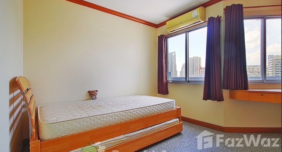 For rent 2 ベッドルーム condo in Watthana, Bangkok