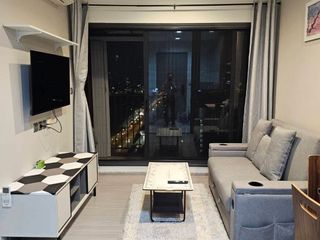 For rent 1 bed condo in Huai Khwang, Bangkok