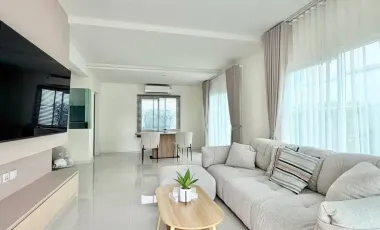 For rent 4 bedrooms house in Bang Phli, Samut Prakan
