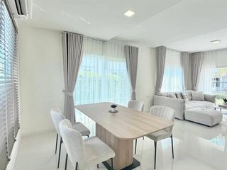 出租 4 卧室 独立屋 在 Bang Phli, Samut Prakan