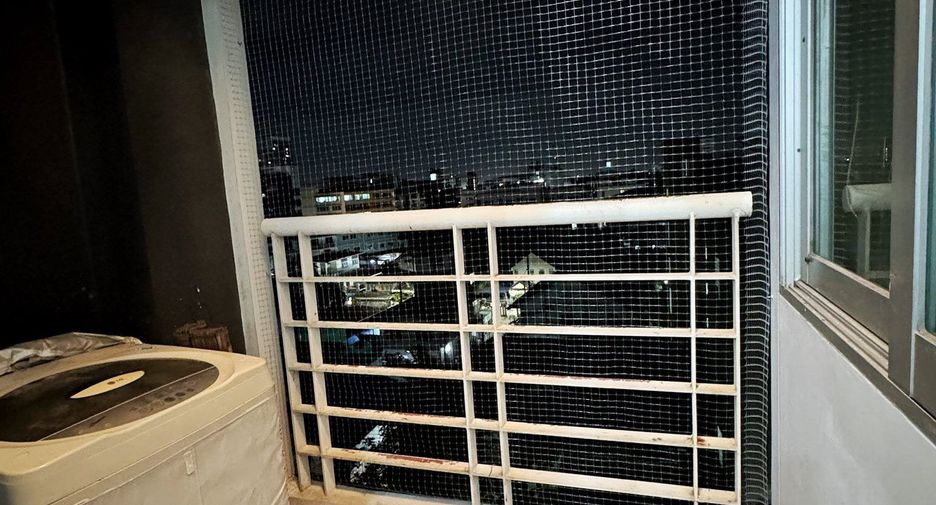 For rent 1 bed condo in Huai Khwang, Bangkok