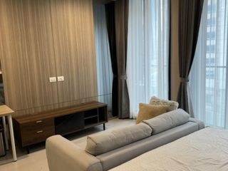 For rent 1 bed condo in Pathum Wan, Bangkok