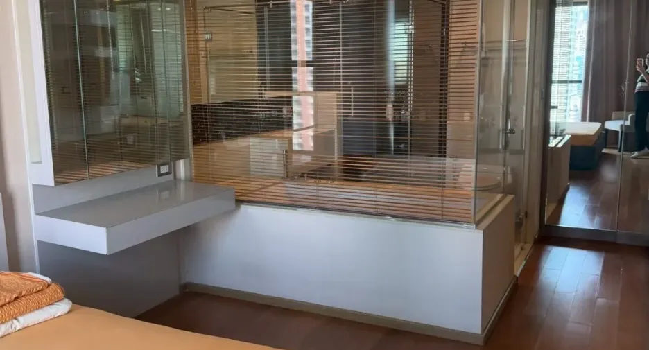 For rent 1 bed condo in Sathon, Bangkok