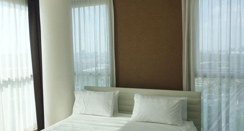 For rent 2 bedrooms condo in Phaya Thai, Bangkok